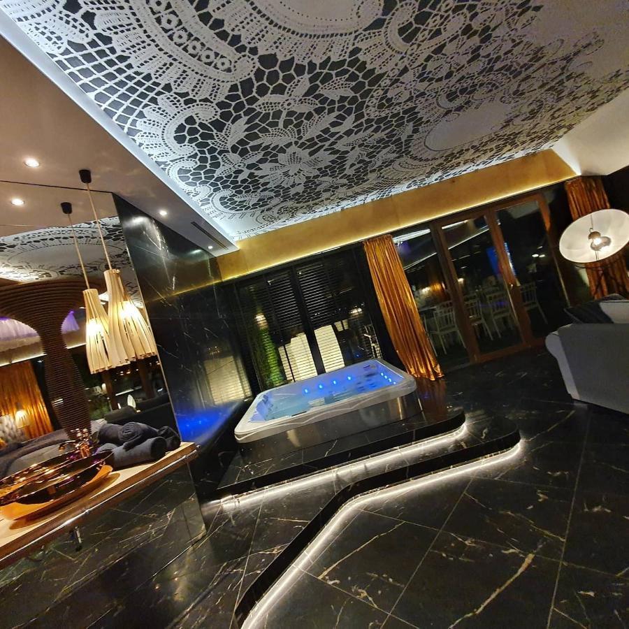 Hotel Ramka & Restaurant & Wine Bar 3*